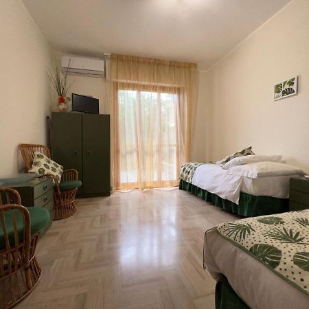 Garden Apartment Челе Лигуре Екстериор снимка